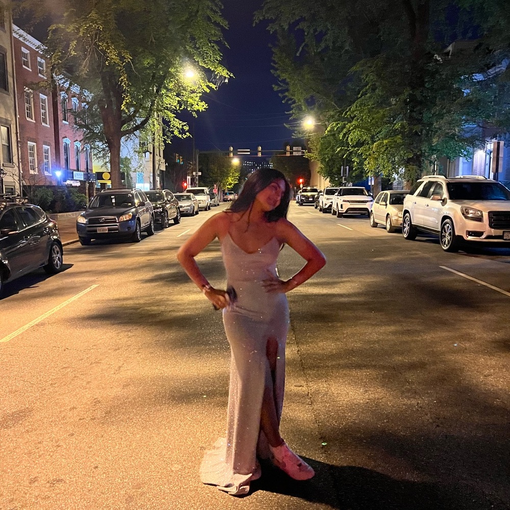 Meet your Posher, Sania benoi